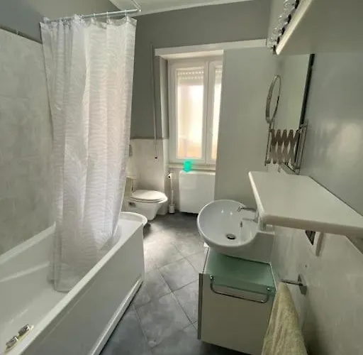 Vacanze Romane ~ Cozy Flat Appartamento