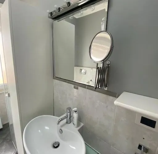 Vacanze Romane ~ Cozy Flat Appartamento *
